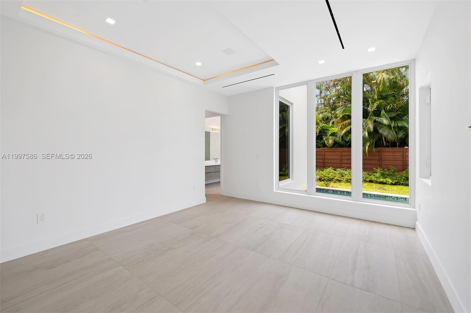 VICTORIA PARK CORR AMEN P - Residential Lease