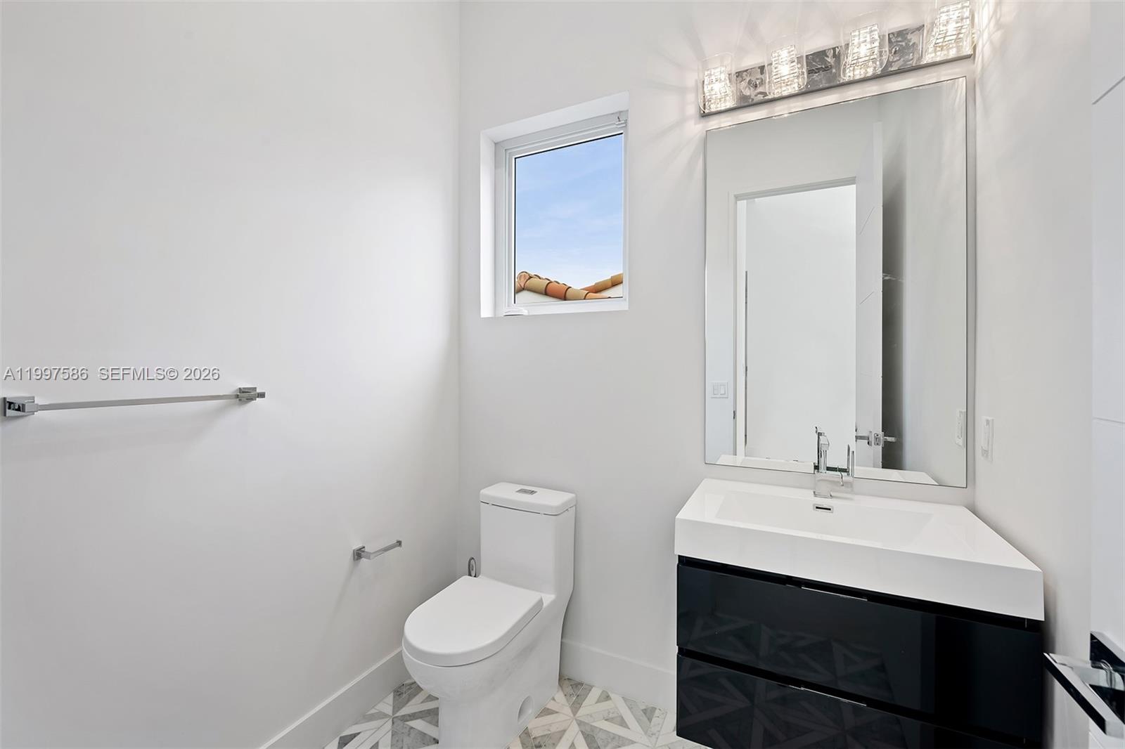 VICTORIA PARK CORR AMEN P - Residential Lease