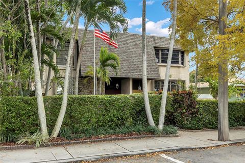 2132 NE 171st St North Miami Beach FL 33162