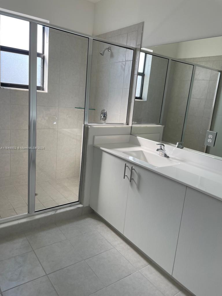 Sunset Pines - Residential Lease