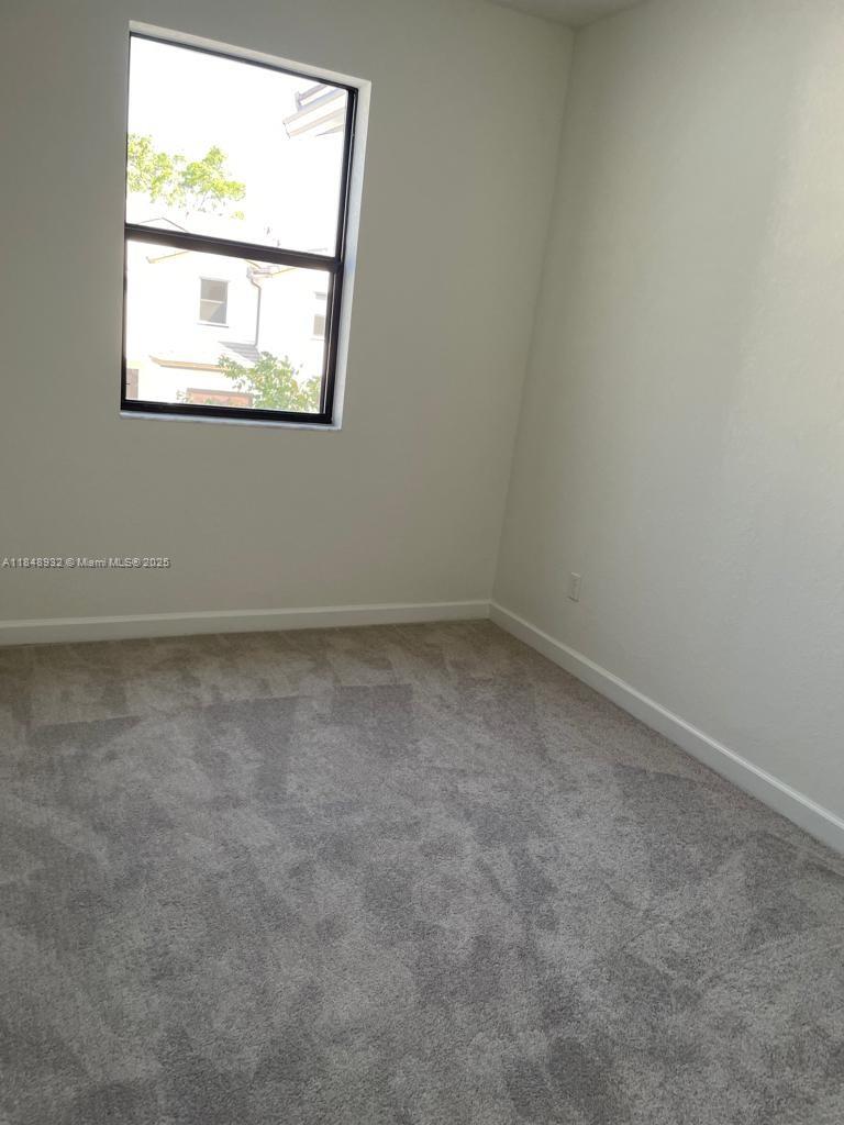 Sunset Pines - Residential Lease