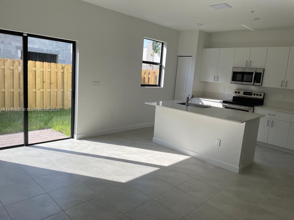 Sunset Pines - Residential Lease