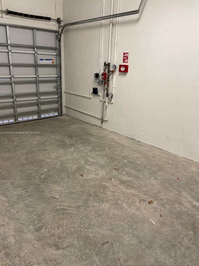 Sunset Pines - Residential Lease