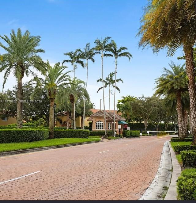 AVALON - Residential