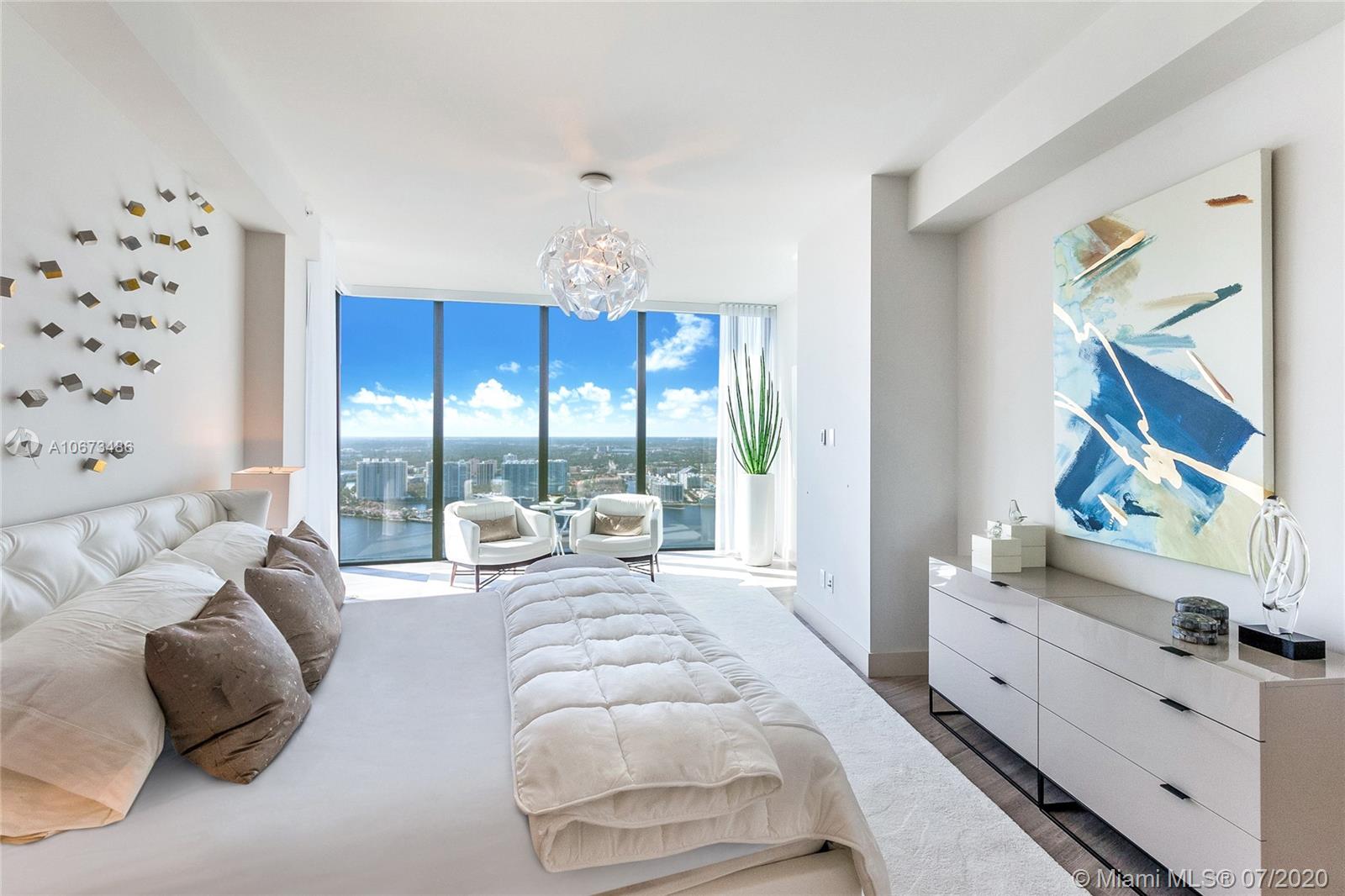 18555 COLLINS AVENUE COND - Residential