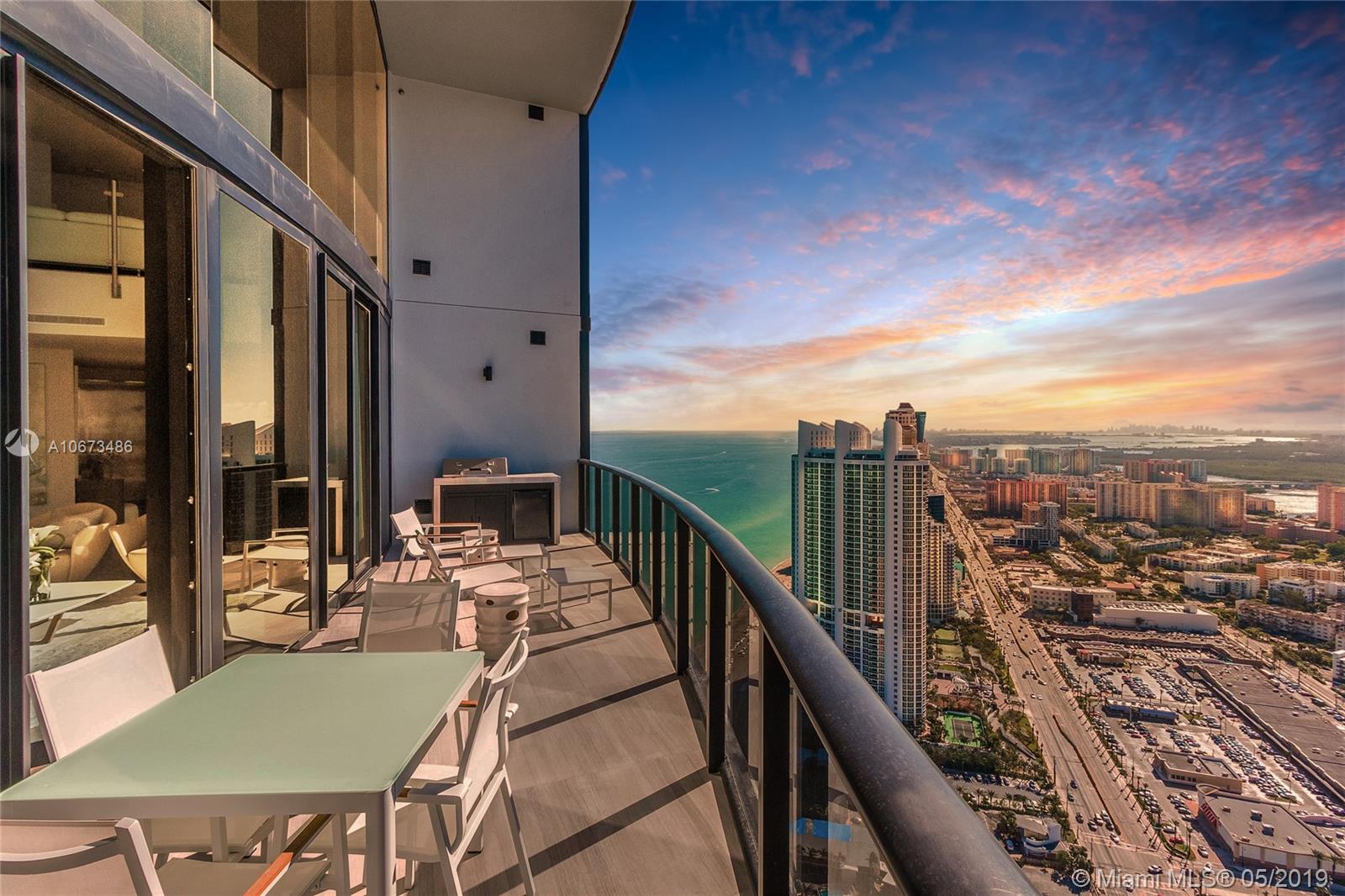 18555 COLLINS AVENUE COND - Residential