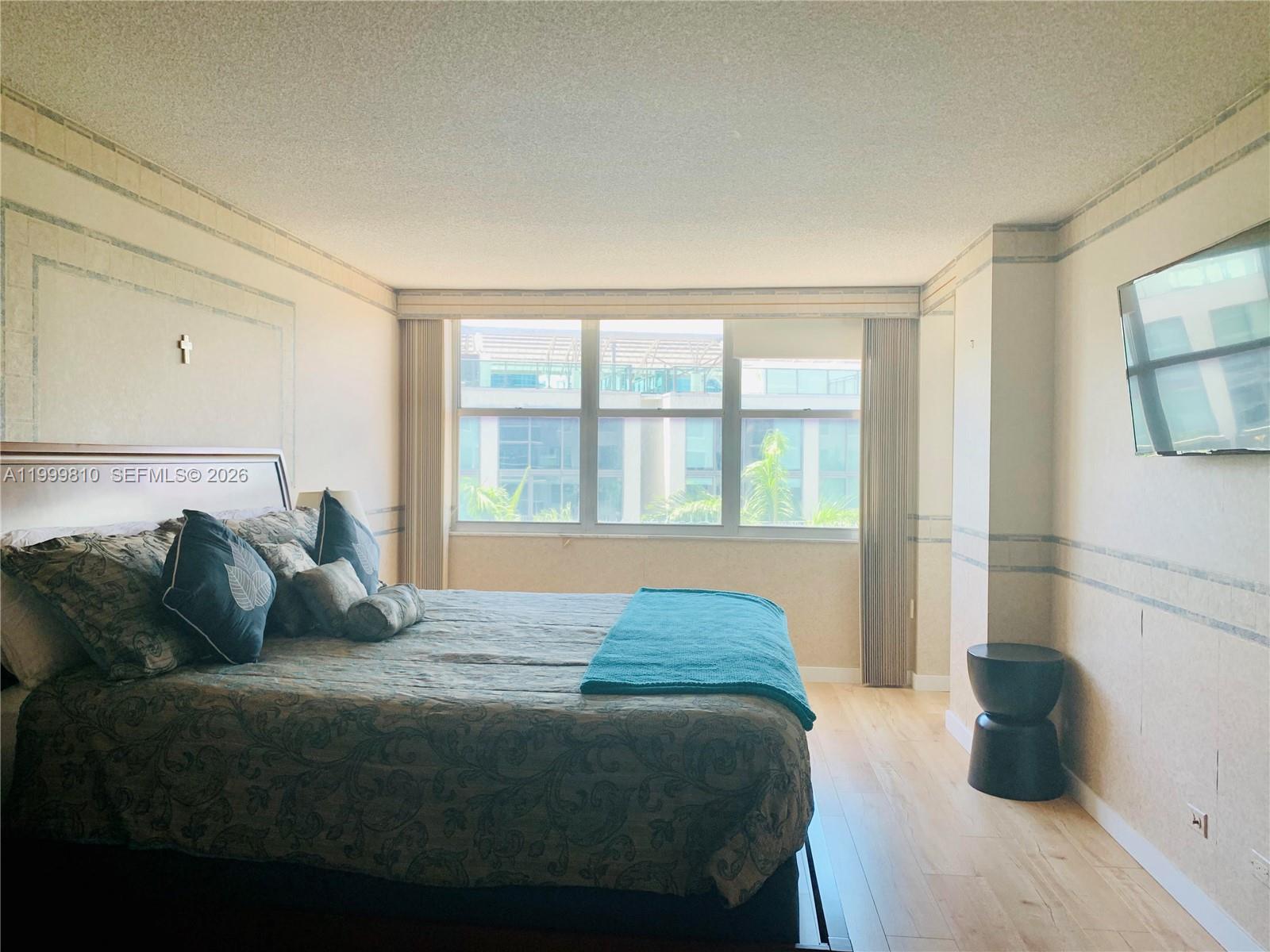 MAISON GRANDE CONDO - Residential Lease