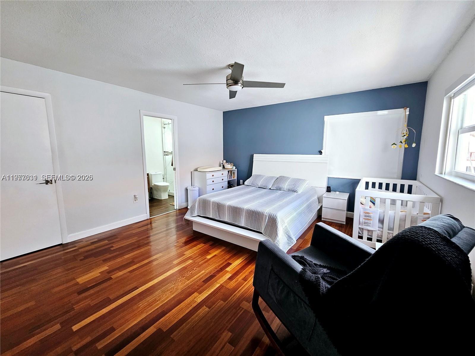 TAMIAMI LAKES SEC 5 - Residential Lease