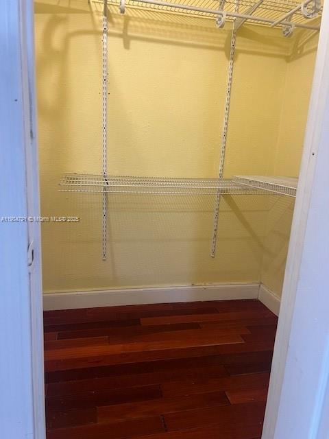 VERABELLA FALLS CONDO - Residential Lease