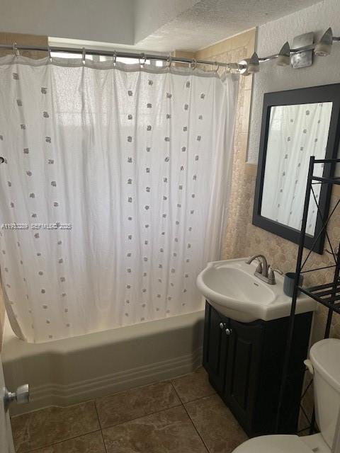 MIMO ON THE BEACH III CON - Residential Lease