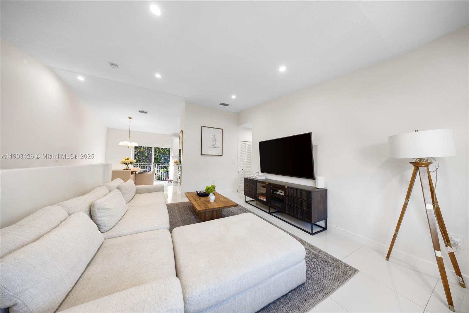 GARDEN VIEW VILLAS HOMES - Residential