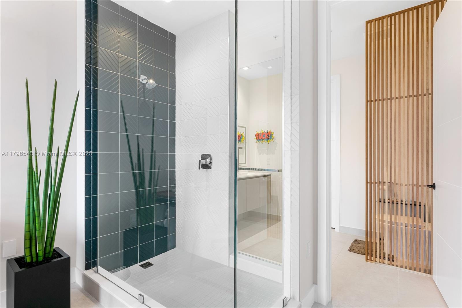 LINCOLN SUB - Residential Lease