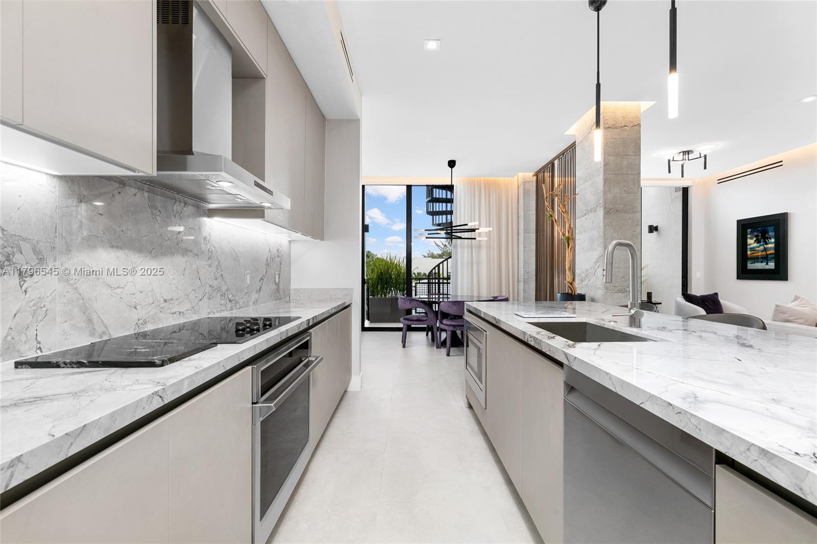 LINCOLN SUB - Residential Lease