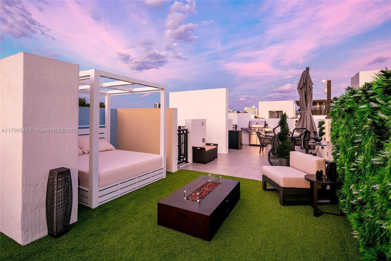 LINCOLN SUB - Residential Lease