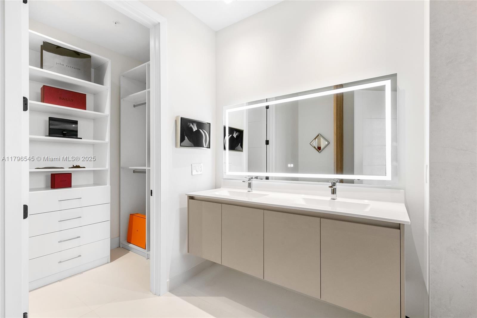 LINCOLN SUB - Residential Lease