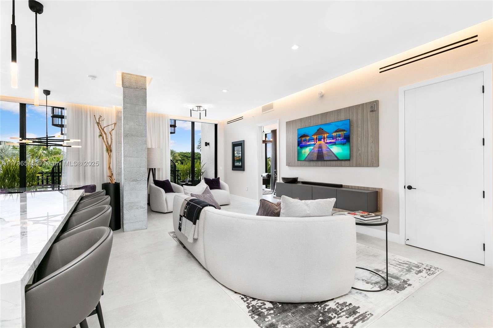 LINCOLN SUB - Residential Lease