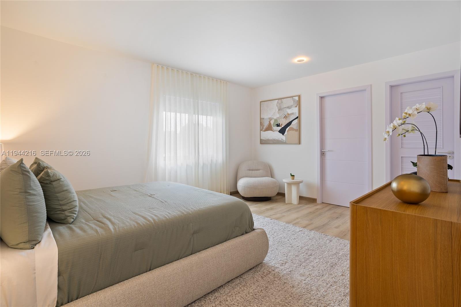 ALPHAVILLE TOWNHOMES - Residential