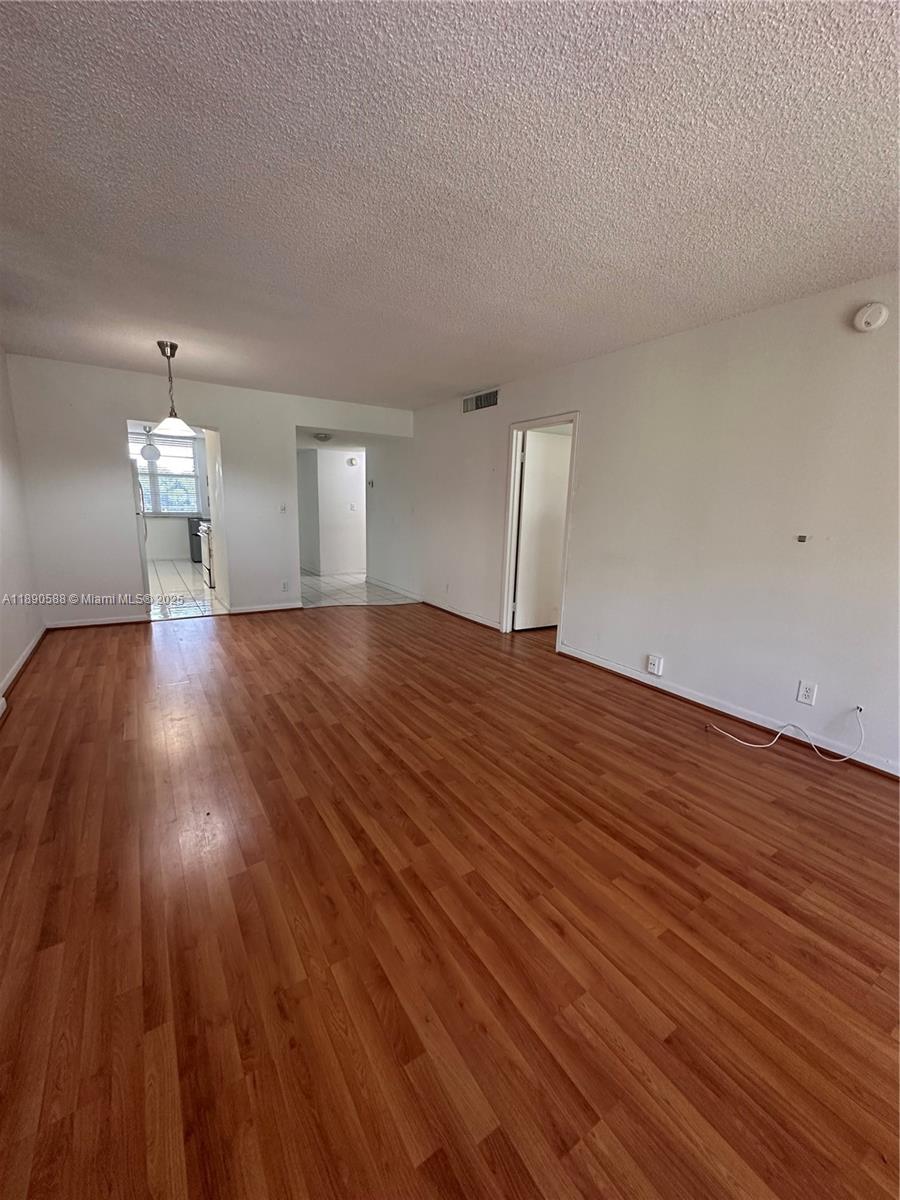 CORONADO AT JACARANDA PHA - Residential