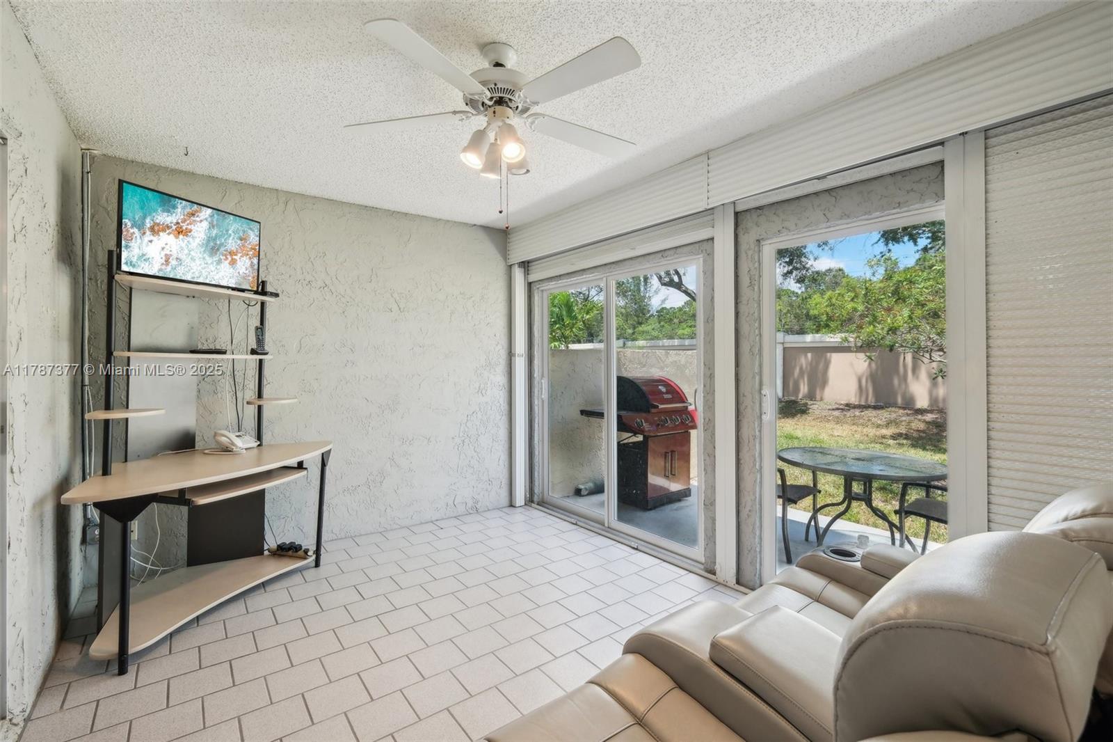 CYPRESS LAKES 10 - Residential