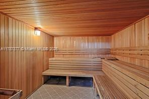 CYPRESS LAKES 10 - Residential