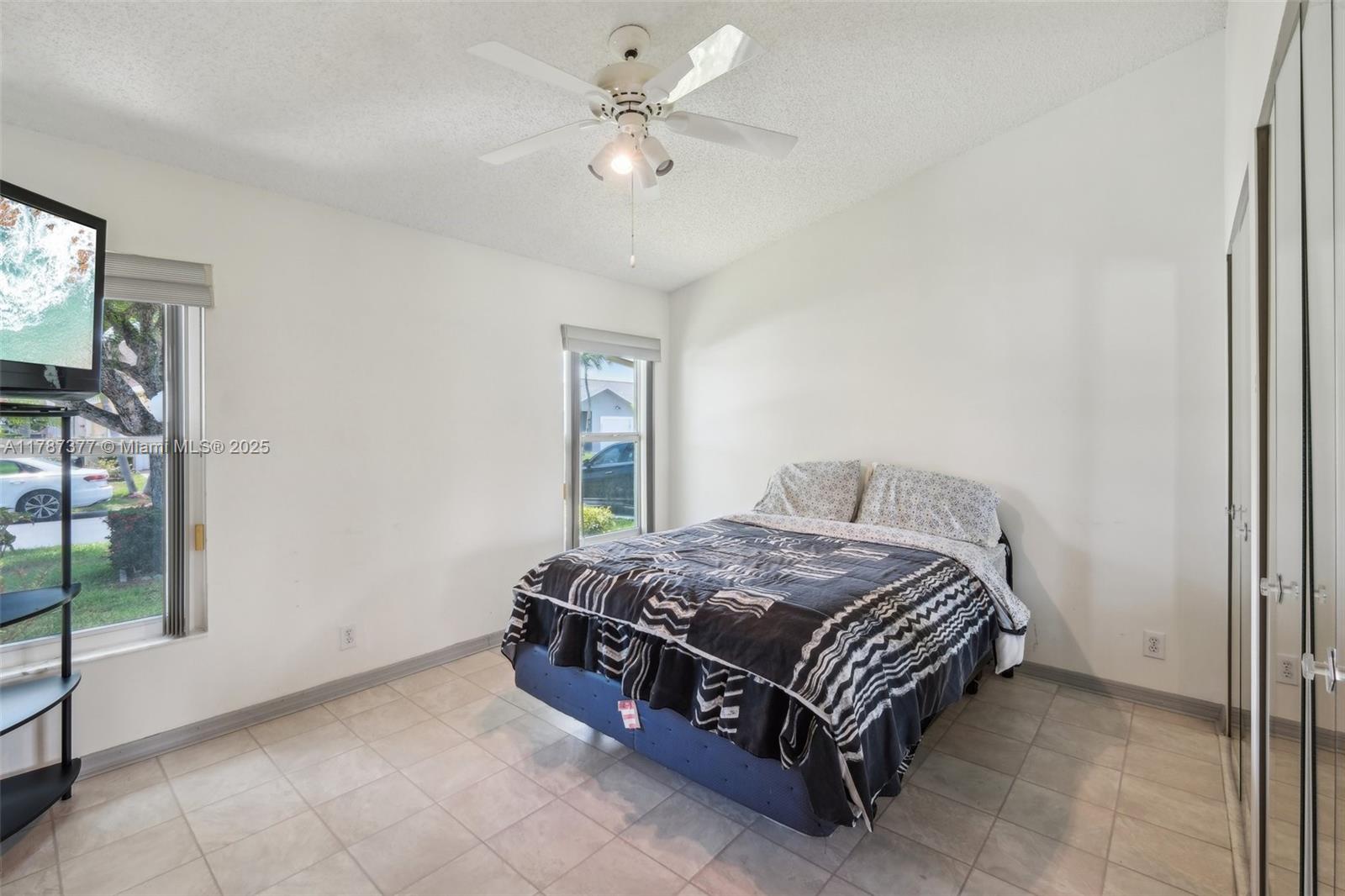 CYPRESS LAKES 10 - Residential