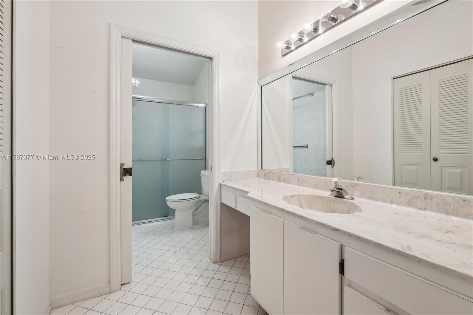 CYPRESS LAKES 10 - Residential