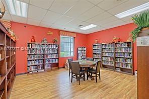 CYPRESS LAKES 10 - Residential