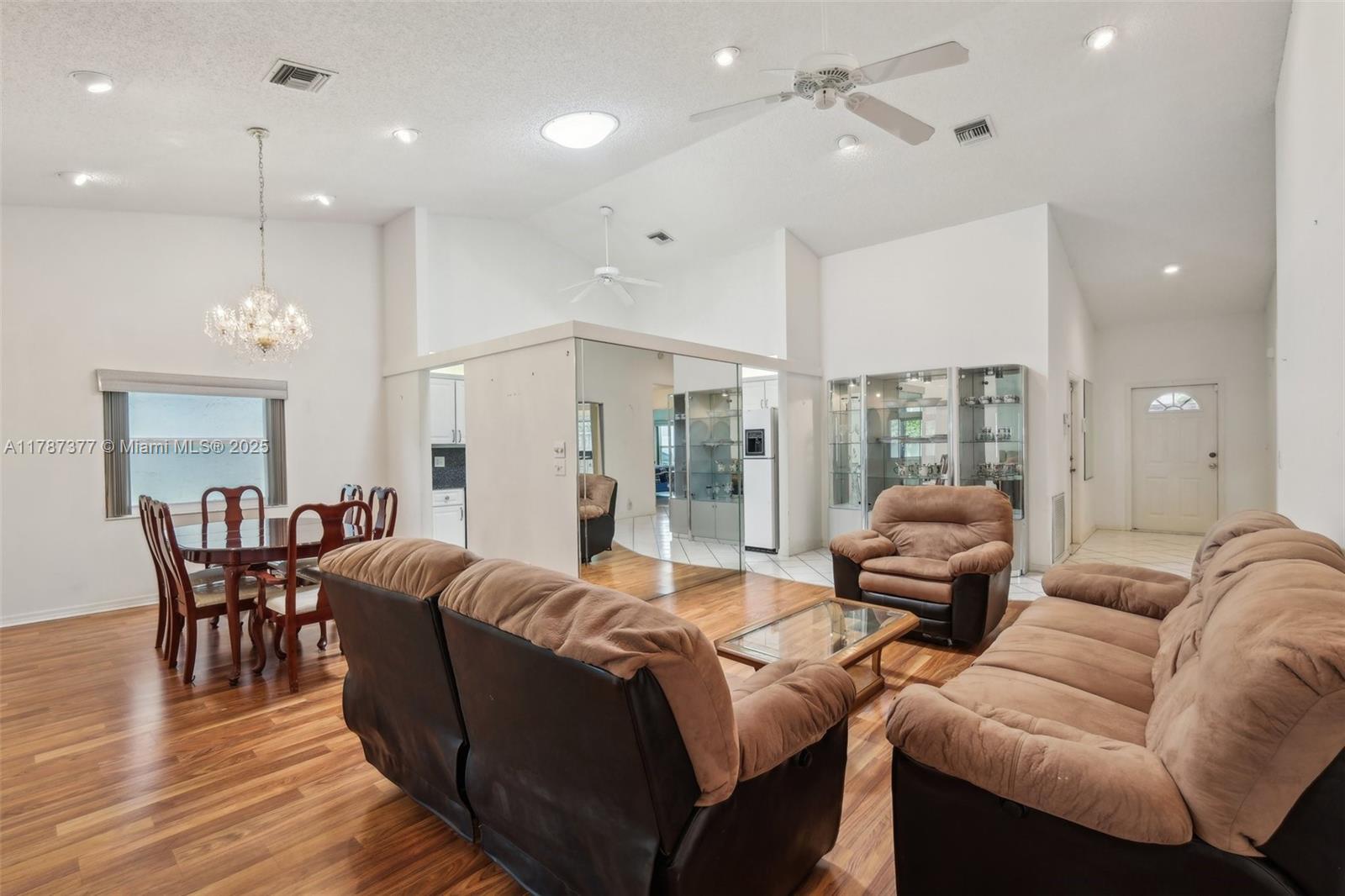 CYPRESS LAKES 10 - Residential