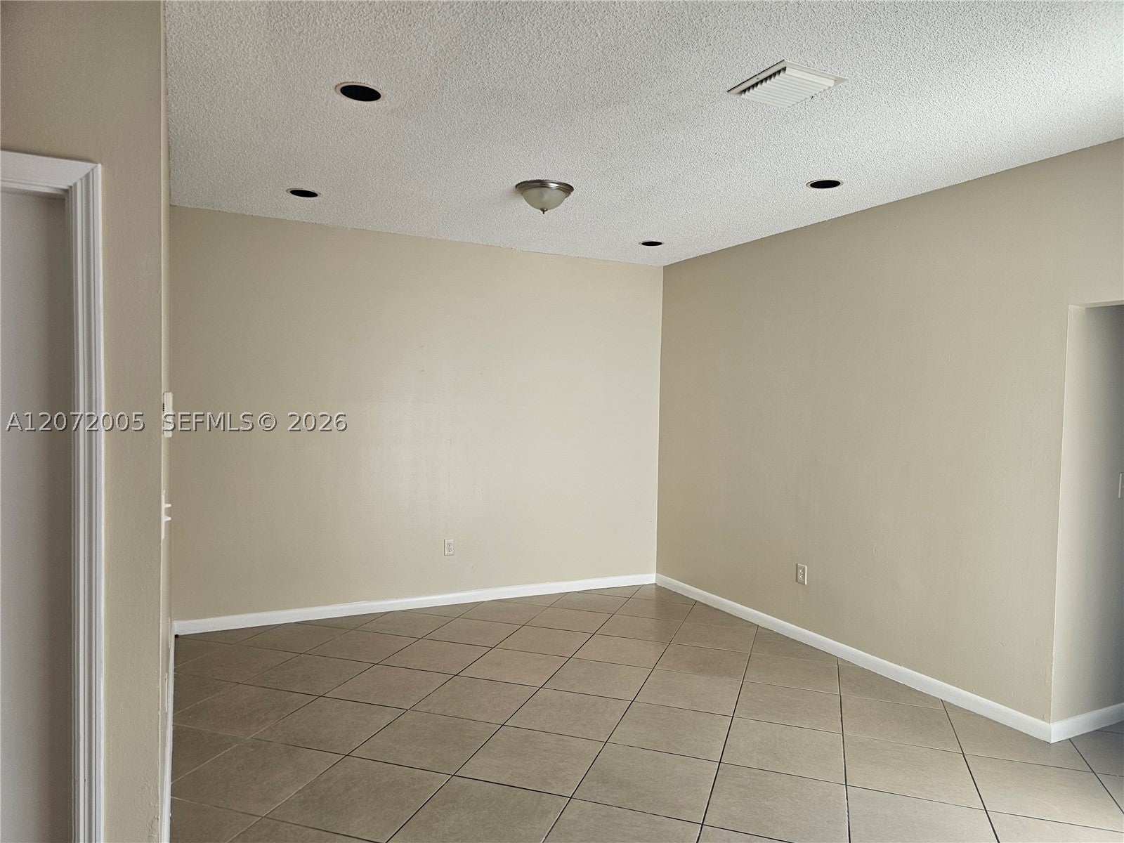 3860 Tree Tops Rd