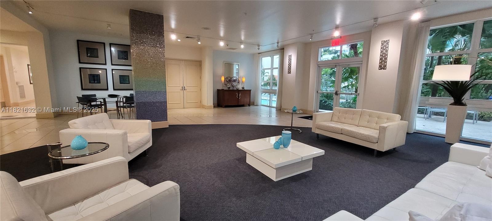 CITE CONDO - Residential