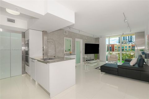 2000 N Bayshore Dr 617 Miami FL 33137
