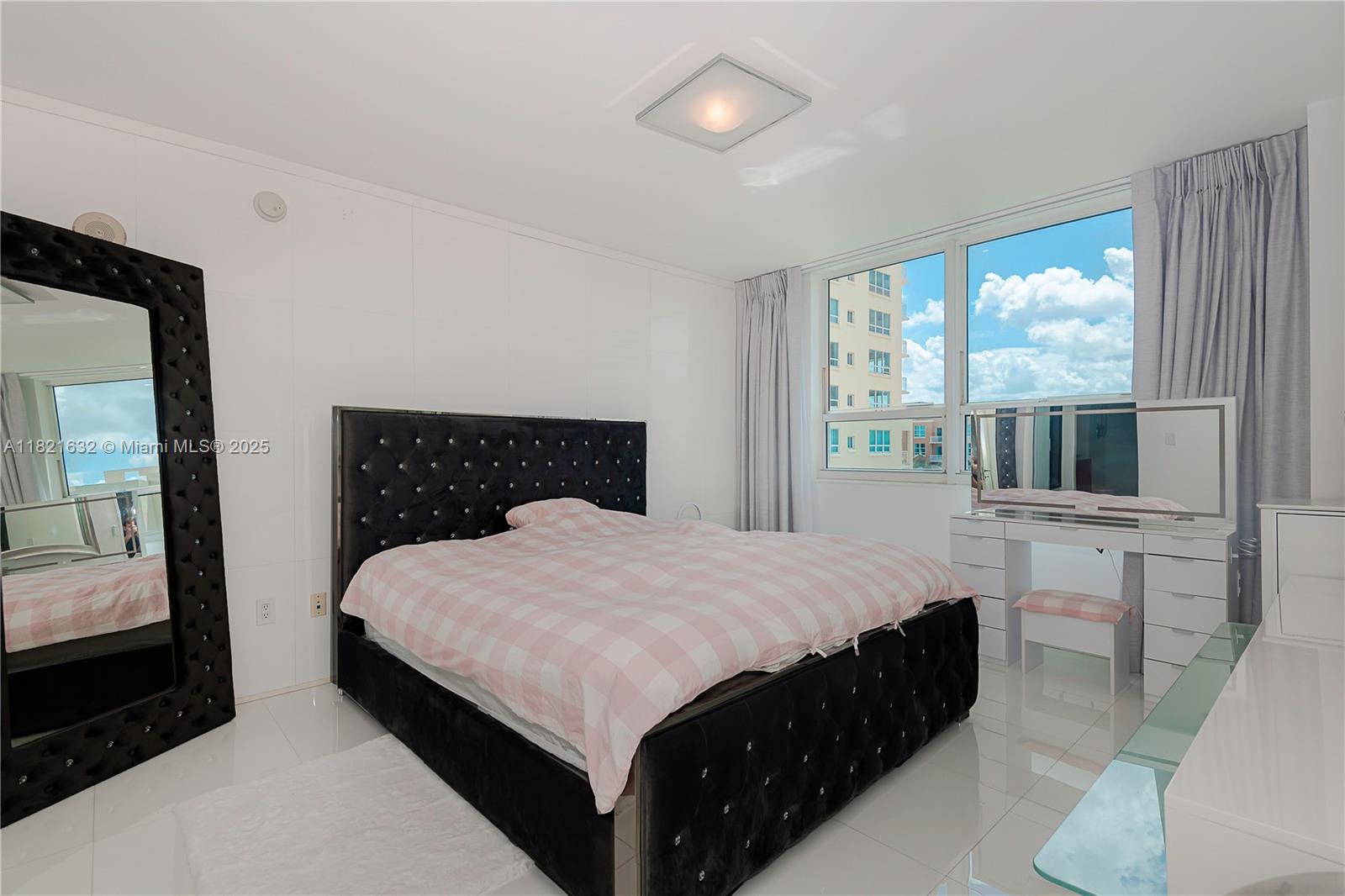 CITE CONDO - Residential