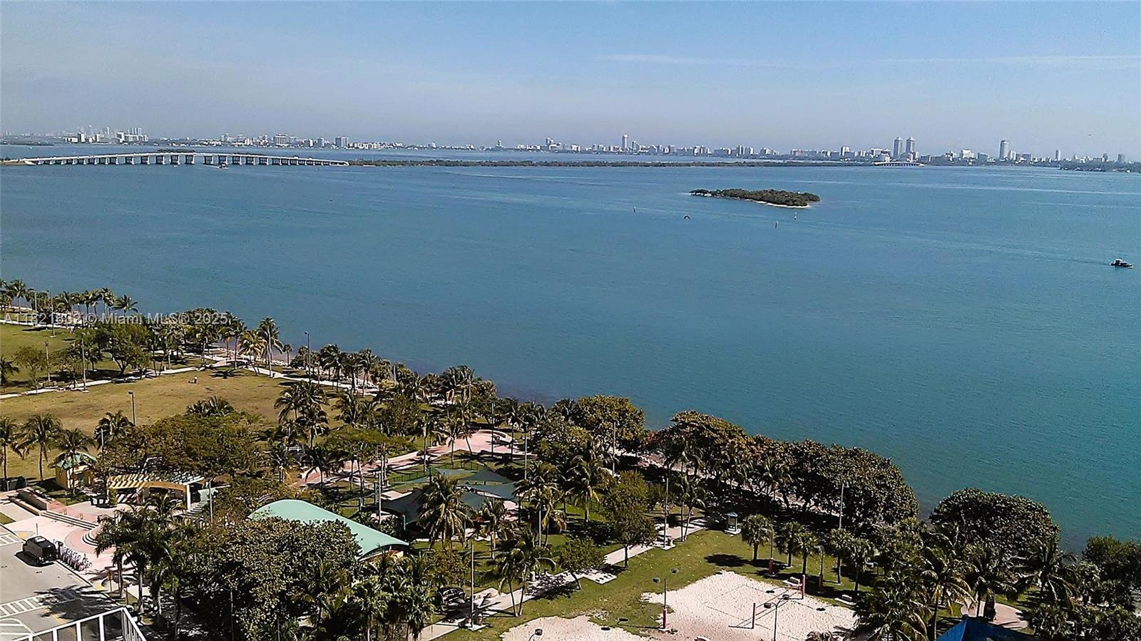 CITE CONDO - Residential