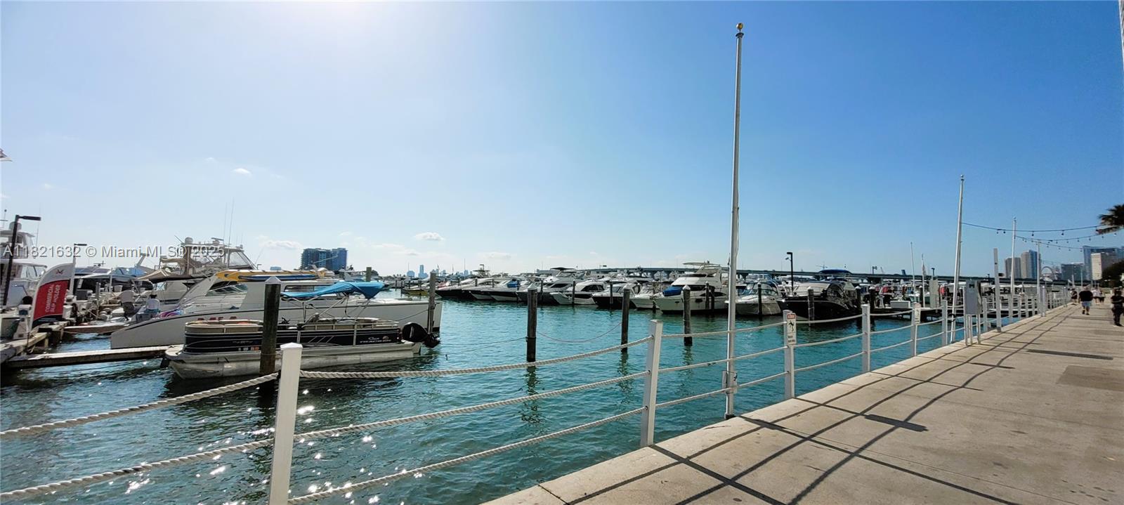 CITE CONDO - Residential