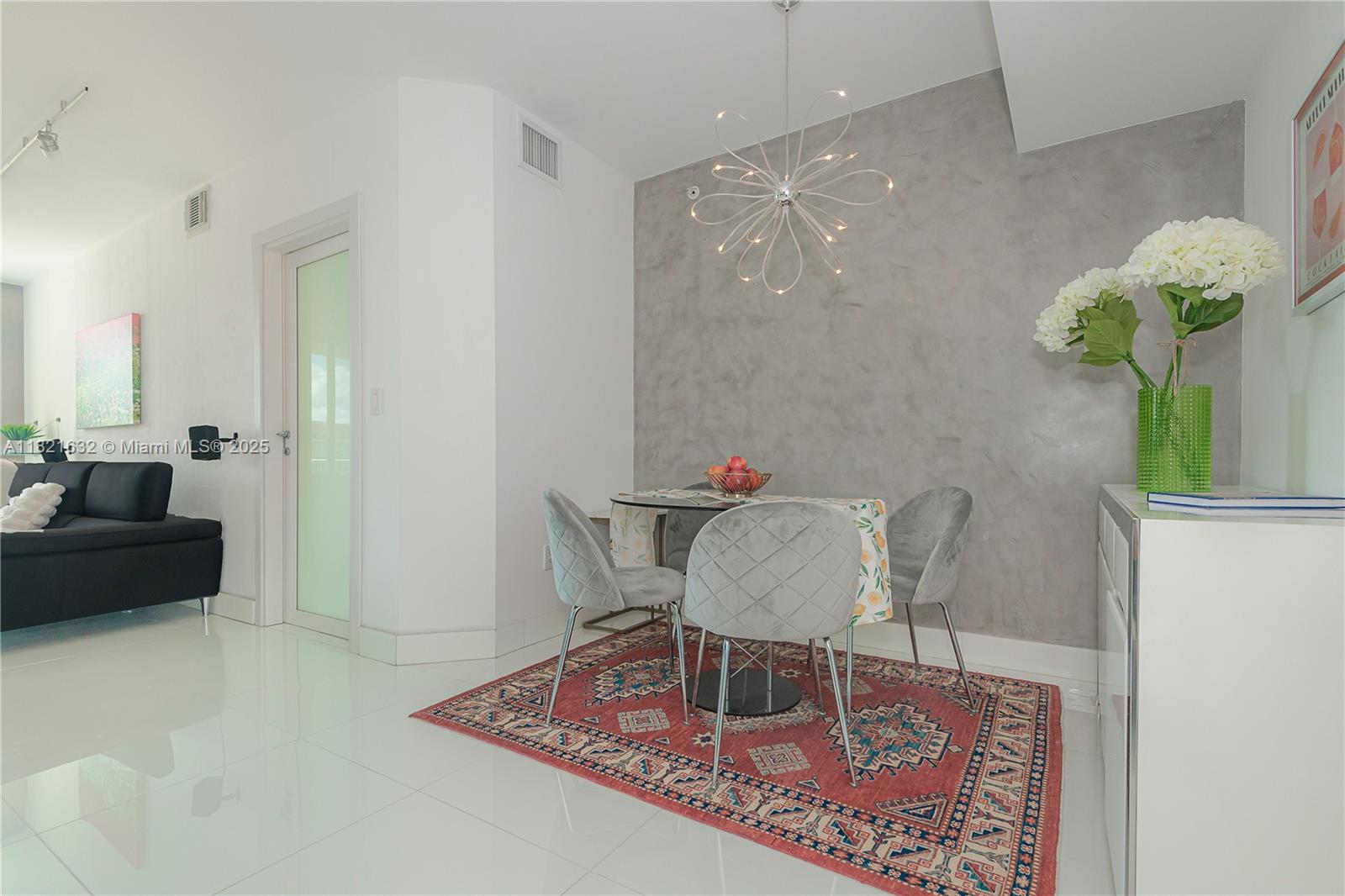 CITE CONDO - Residential