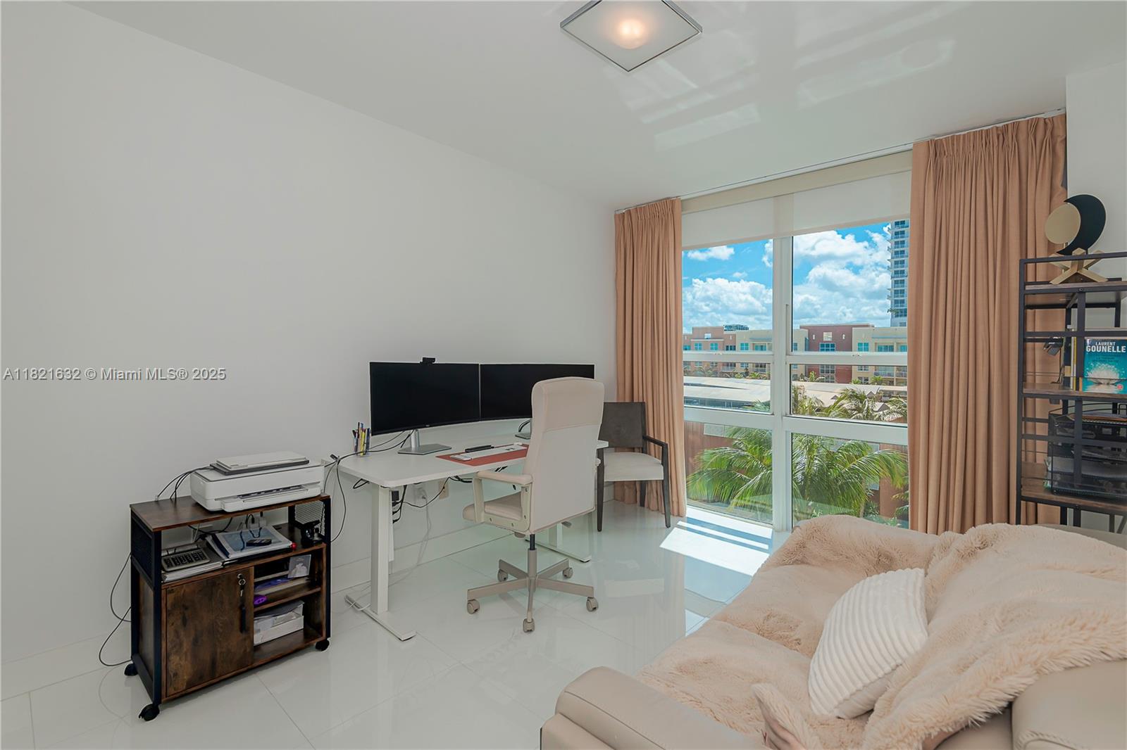 CITE CONDO - Residential