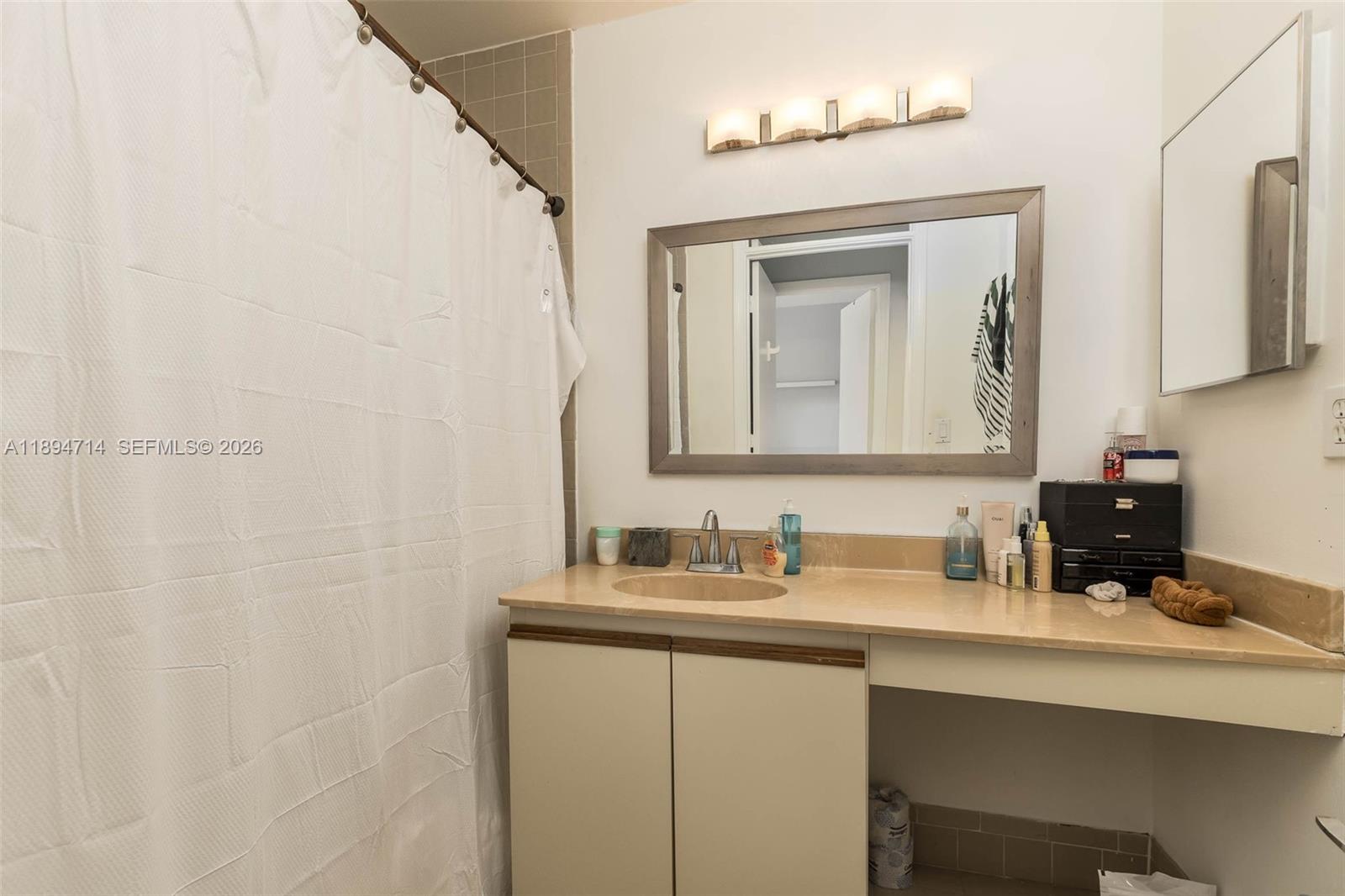 REPUBLIC SQUARE CONDO - Residential