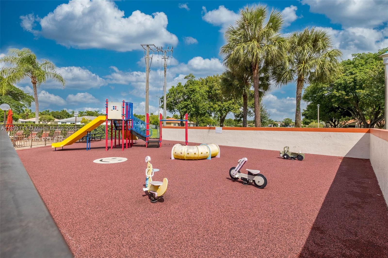 REPUBLIC SQUARE CONDO - Residential