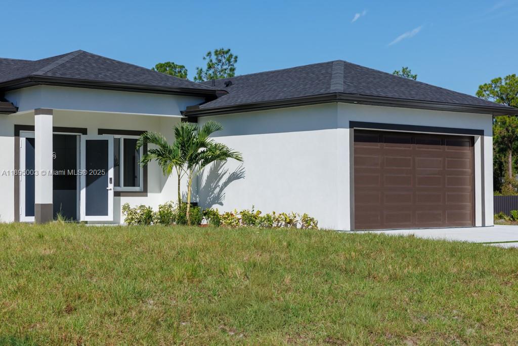 LEHIGH ACRES - Residential