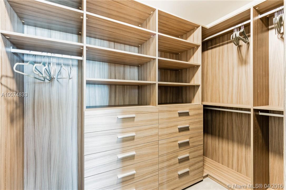 Brickellhouse - Residential Lease