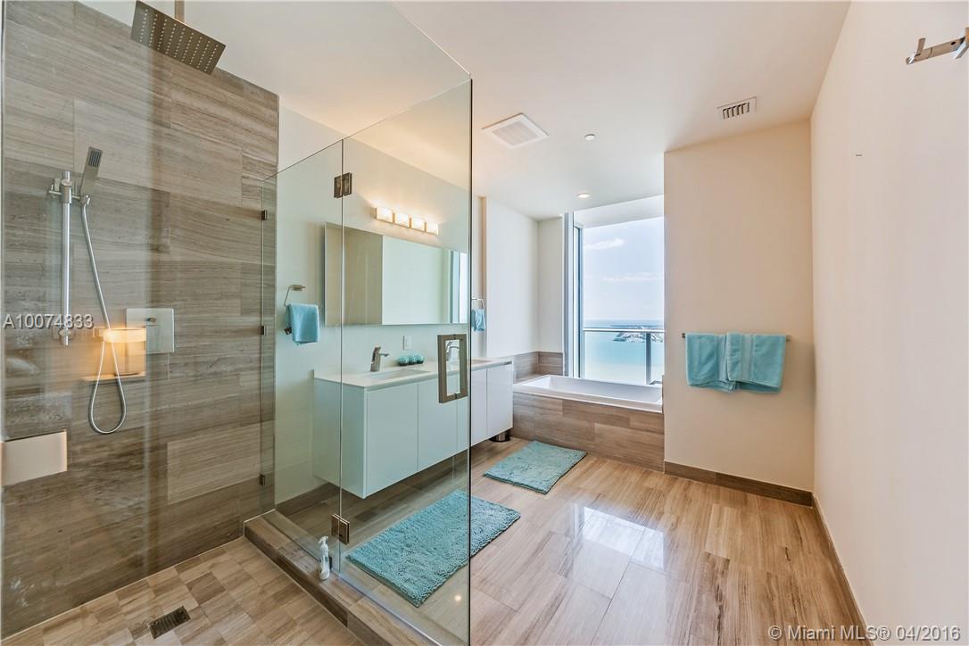 Brickellhouse - Residential Lease