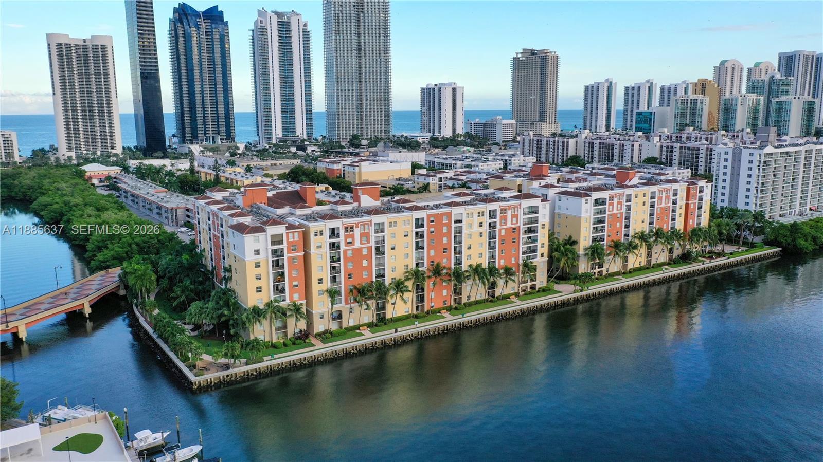 PORTO BELLAGIO CONDO - Residential