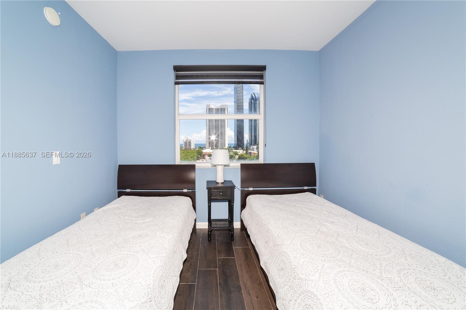 PORTO BELLAGIO CONDO - Residential