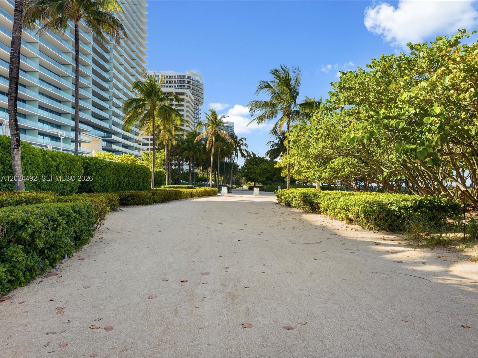 THE PLAZA OF BAL HARBOUR - Residential Lease
