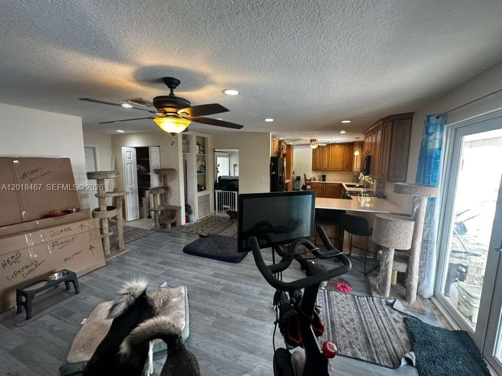 B C J PLAT - Residential