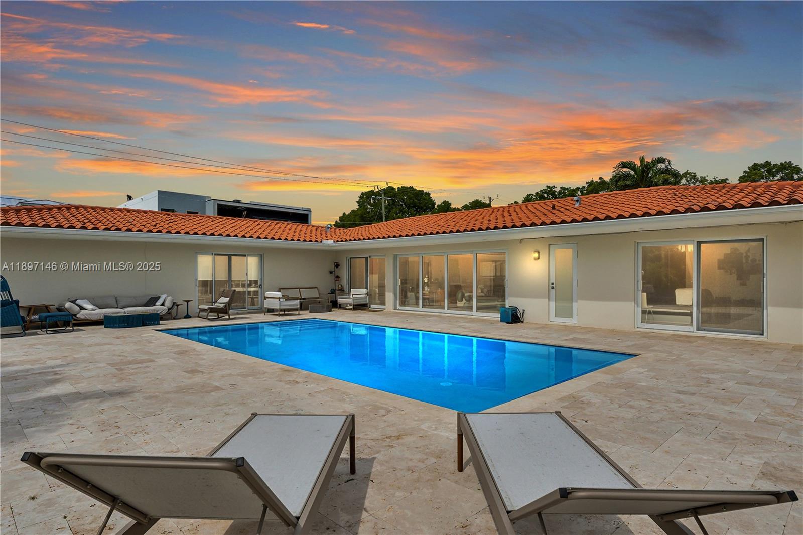 KEYSTONE ISLAND NO 4 - Residential Lease