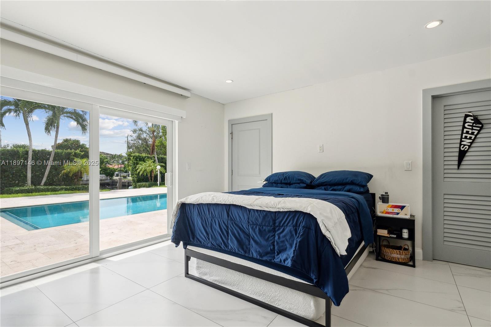 KEYSTONE ISLAND NO 4 - Residential Lease