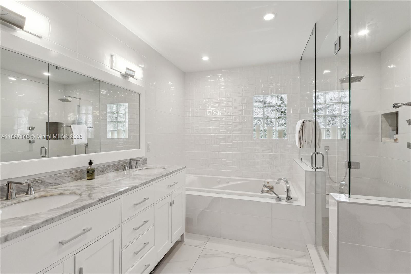 KEYSTONE ISLAND NO 4 - Residential Lease