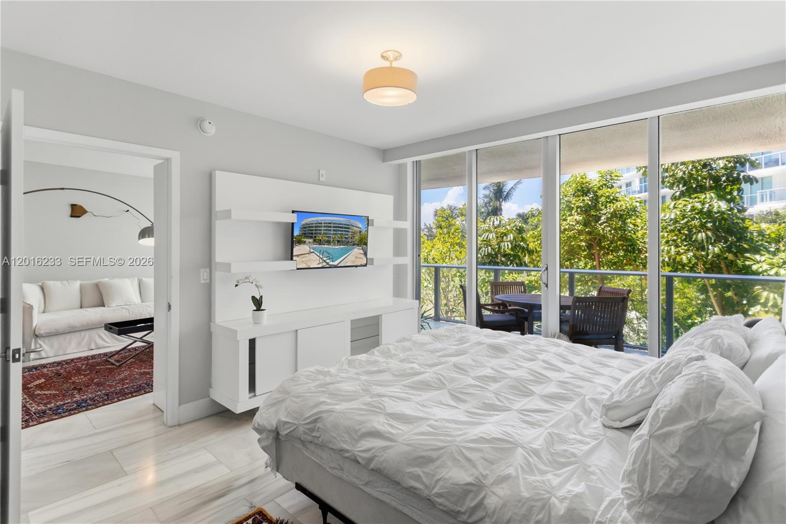AMD PL OF 2ND OCEAN FRONT - Residential Lease