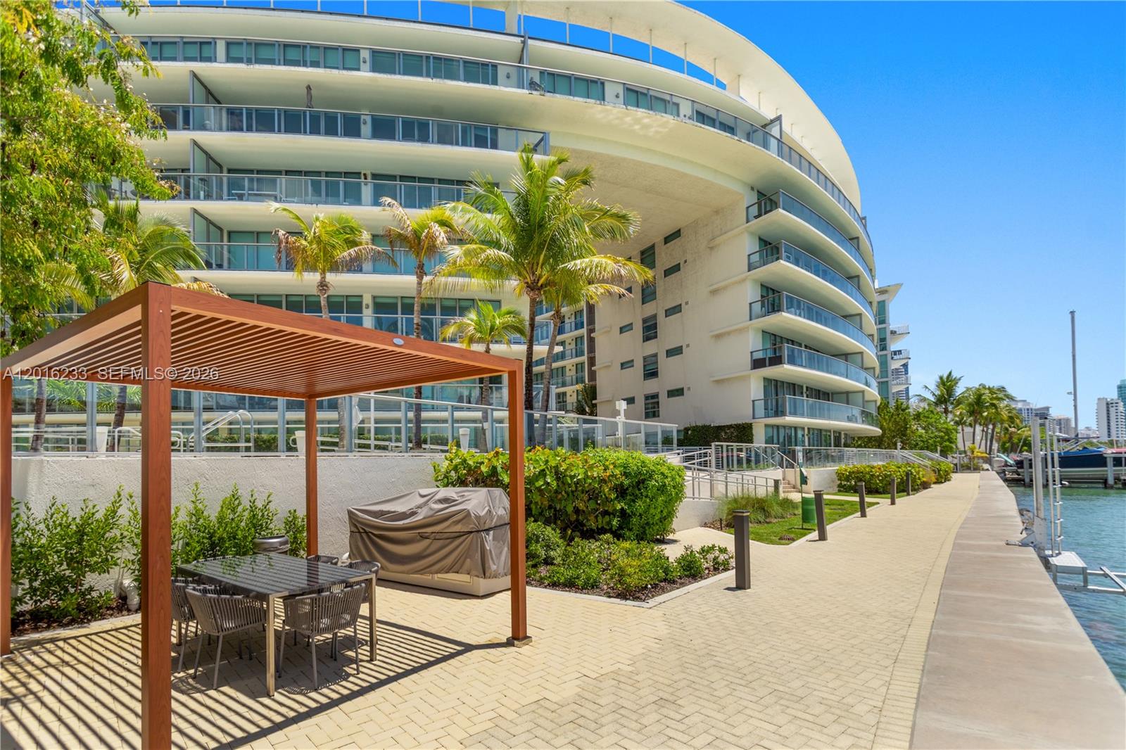 AMD PL OF 2ND OCEAN FRONT - Residential Lease